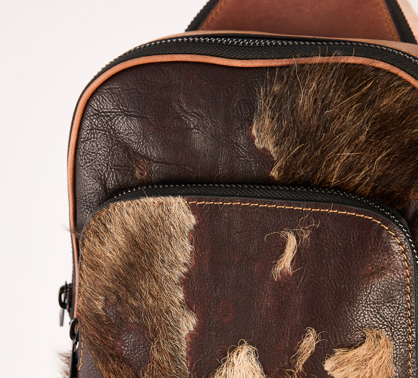 The Voyager - Crossbody - Dark Patch