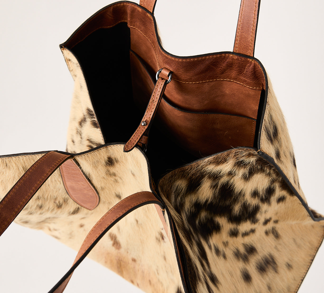 Lady - Life Carrier - Ivory Muse