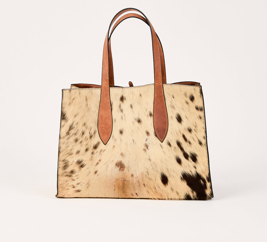 Lady - Life Carrier - Ivory Muse