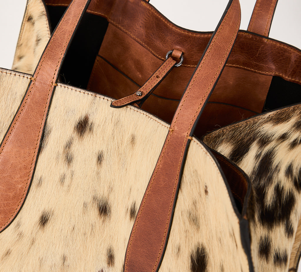 Lady - Life Carrier - Ivory Muse