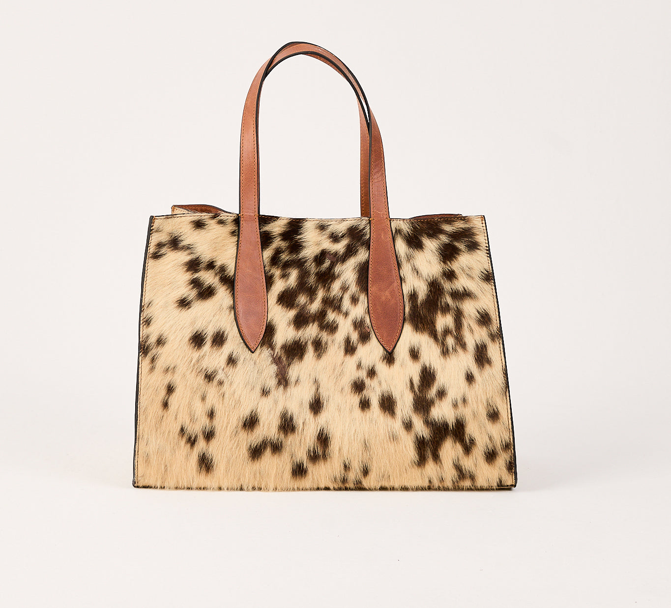 Lady - Life Carrier - Obsidian Grace