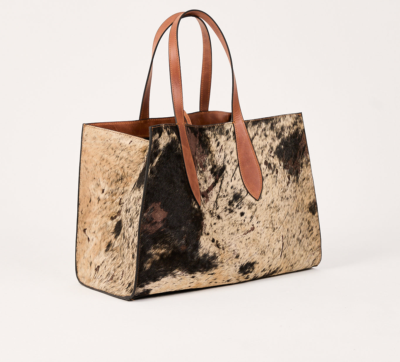 Lady - Life Carrier - Midnight Longhorn