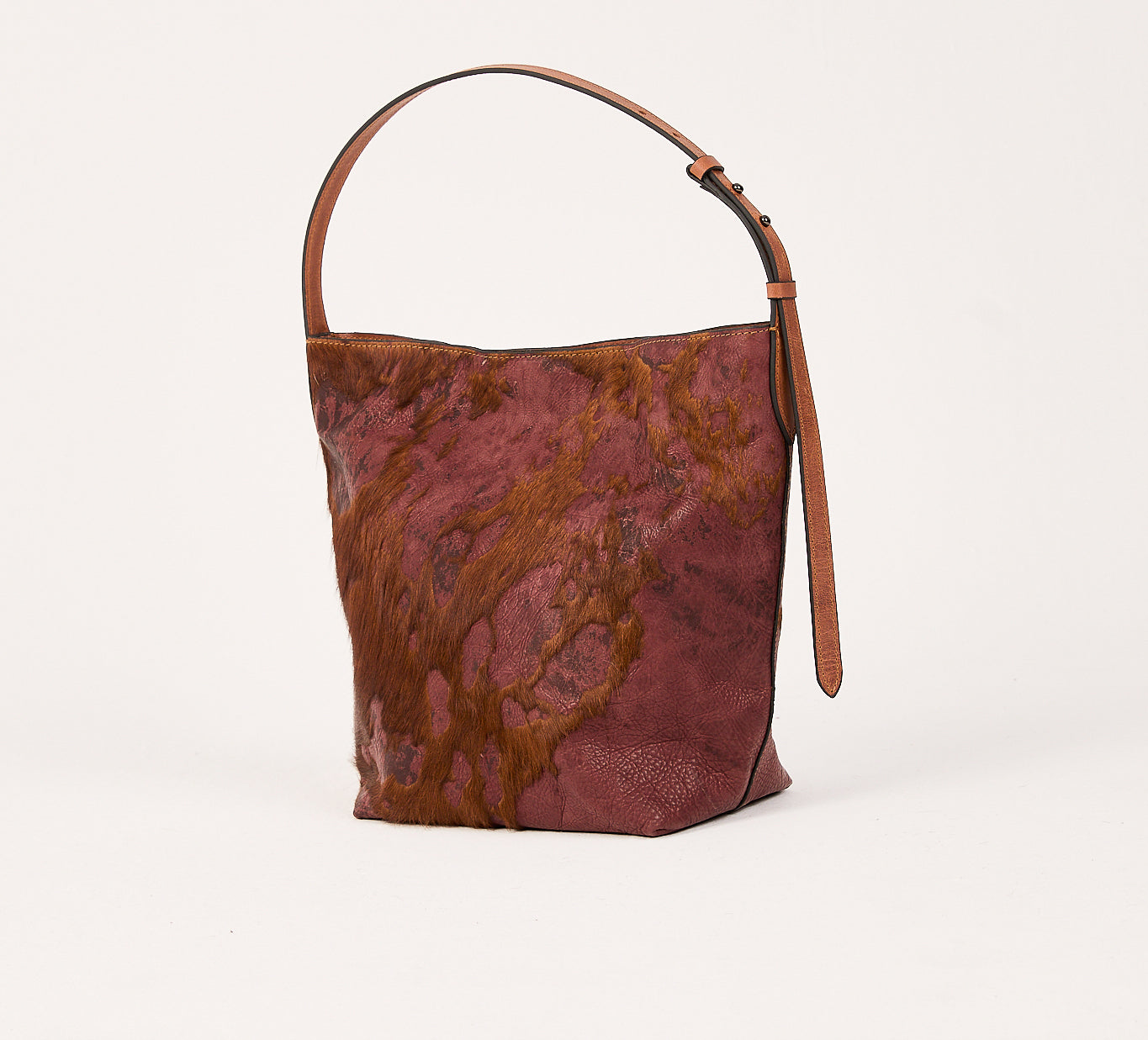 Lady - The Infinity - Red Marble