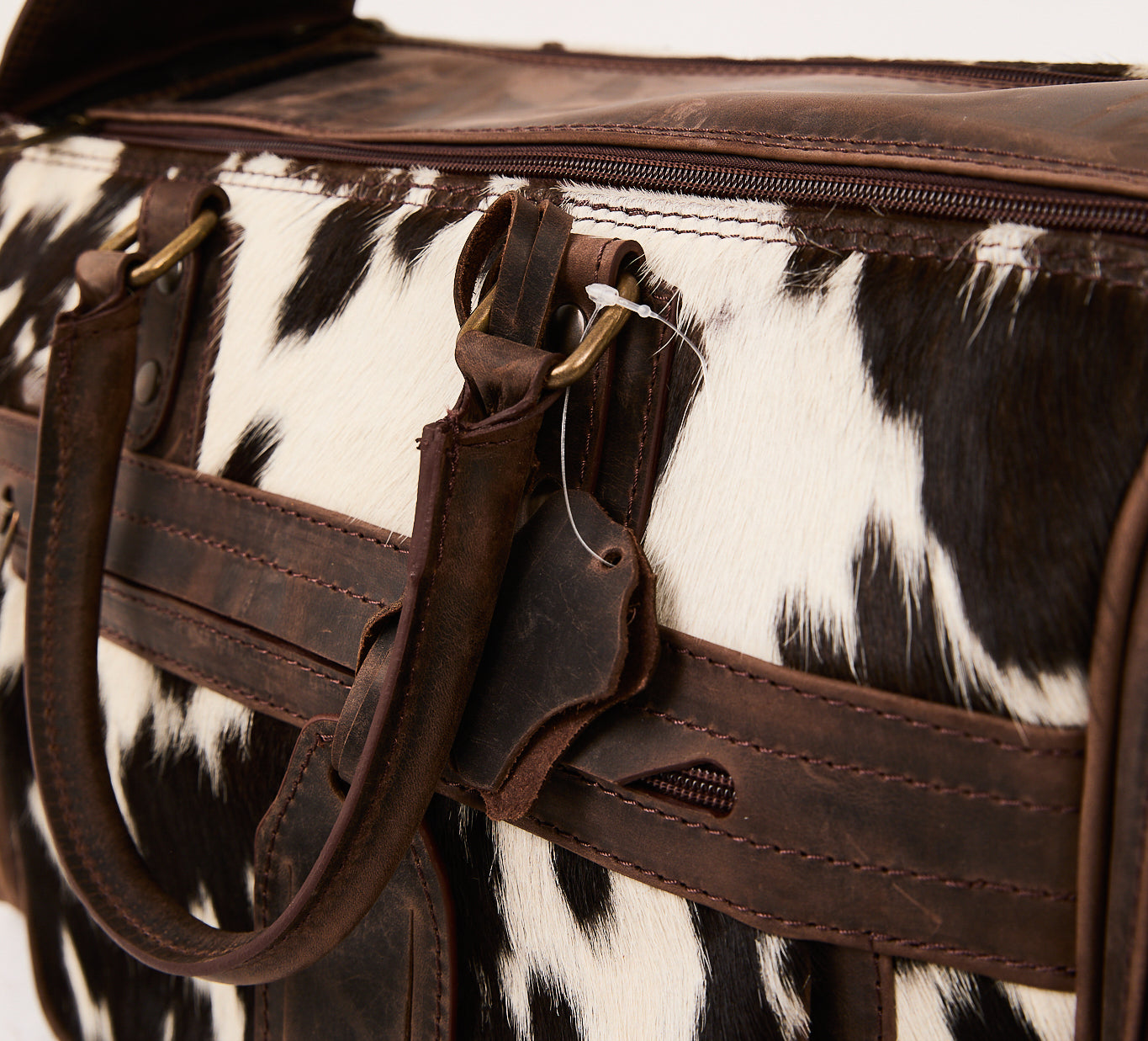 The Weekend Escape - Small Travelbag - Holstein Rebel