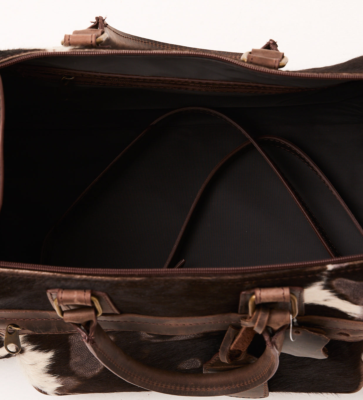 The Weekend Escape - Small Travelbag - Storm Friesian